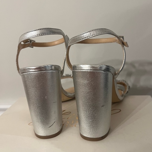 Jewel Badgley Mischka || “Hendricks” Block Heel Sandal Size 10 - Picture 4 of 11